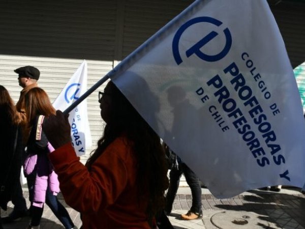 Profesores anuncian nuevas movilizaciones tras desacuerdos con el Ministerio de Educación