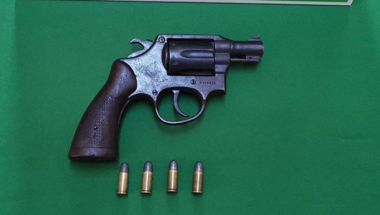 /detienen-a-trabajador-por-porte-ilegal-de-arma-de-fuego-en-antofagasta