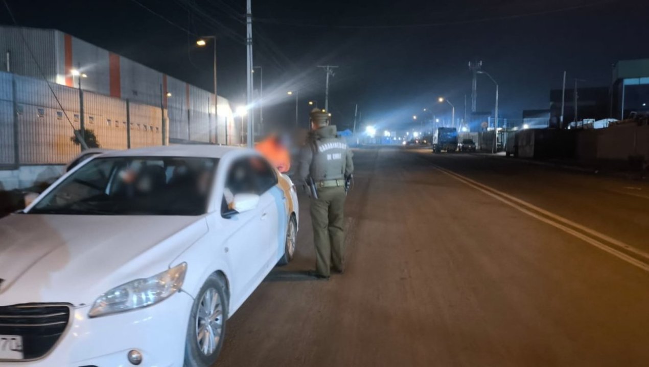 /carabineros-detuvo-a-39-personas-en-menos-de-24-horas-tras-intensos