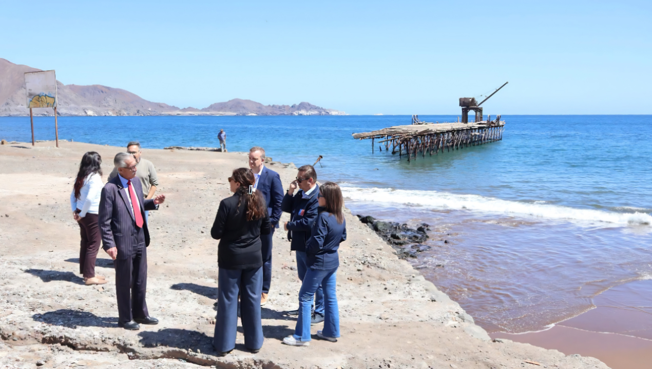 /muelle-historico-baleneario-y-nueva-playa-taltal-proyecta-fuerte