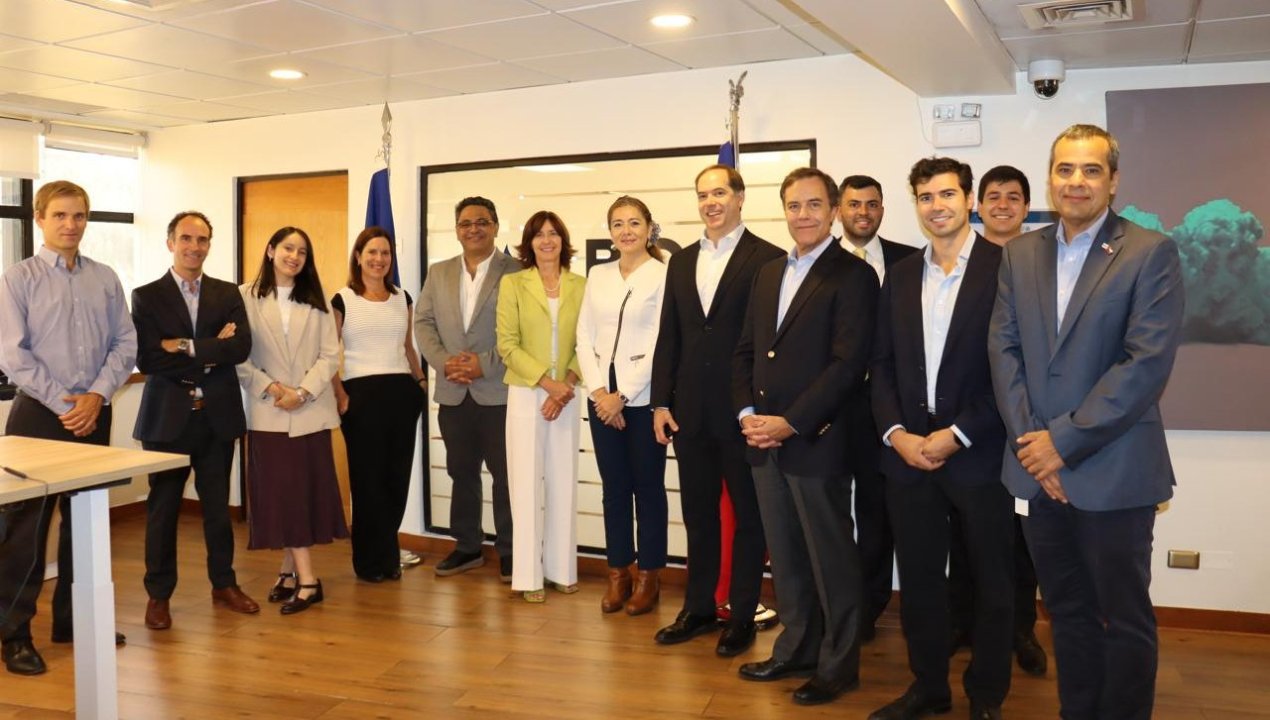 /bid-invest-concreta-prestamo-a-empresa-portuaria-austral-para-fortalecer