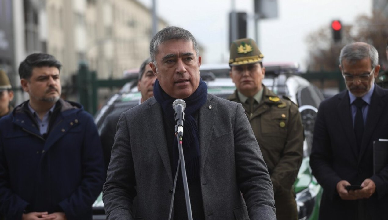 /actualidad/desbordes-acusa-coordinacion-politica-tras-violencia-en-liceos-y-apunta-al