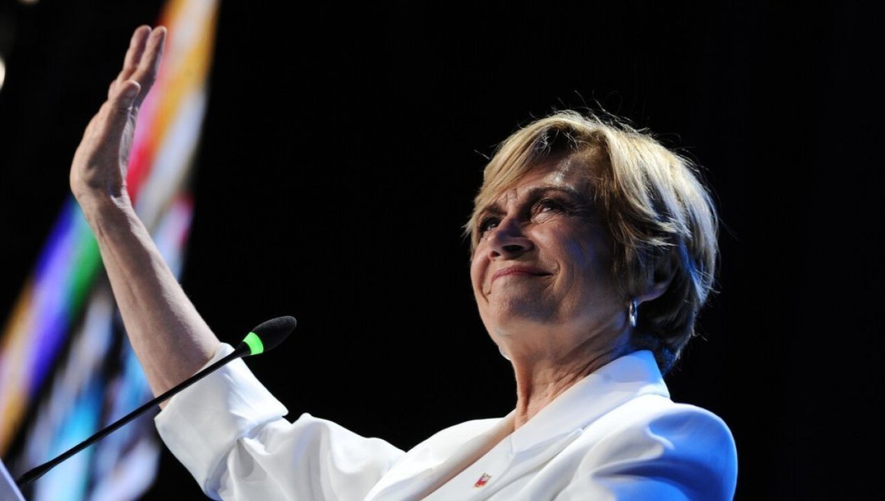 /actualidad/matthei-admite-derrota-y-respalda-a-kast