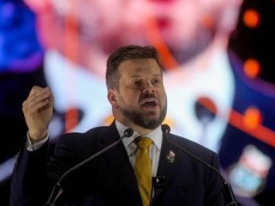 Johannes Kaiser propone crear sitio de memoria para víctimas de la reforma agraria