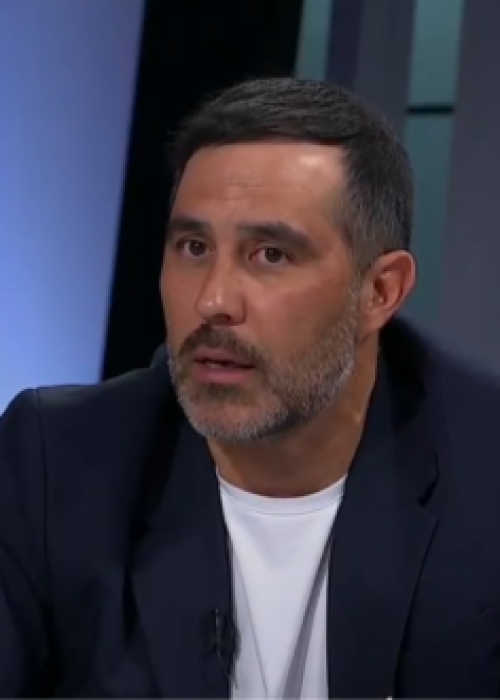 Exdelantero acusa a Claudio Bravo de difundir información falsa y anuncia acciones legales