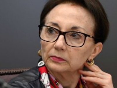 Gloria Ana Chevesich asume la presidencia de la Corte Suprema y es recibida con aplausos
