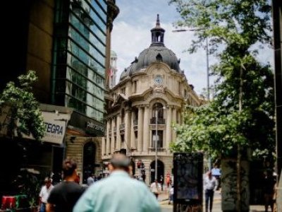 La Bolsa de Santiago vive uno de sus mejores inicios de año y alcanza máximo histórico