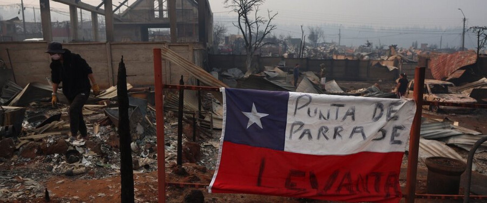 Último balance por incendios en Biobío y Ñuble: 21 fallecidos, más de 20 mil damnificados y 817 viviendas destruidas