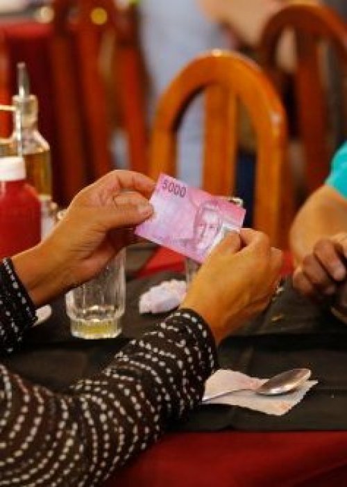 Deuda de los hogares bajó un 16% y marca el mayor alivio financiero en un año