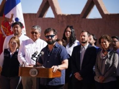 Presidente Boric llamó a comunidades y al futuro gobierno de Kast respetar avances de la Estrategia Nacional del Litio