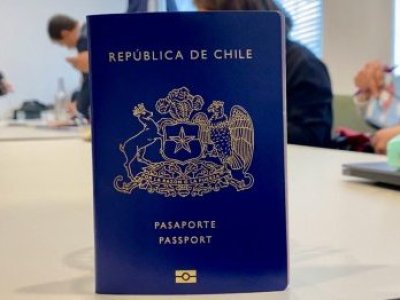 Chile lidera América Latina con el pasaporte más poderoso en ranking internacional