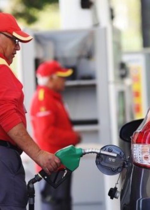 ENAP anuncia nuevas alzas en bencinas y fuerte aumento en parafina