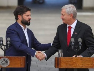 Nueva encuesta Cadem trae aprobaciones y desaprobaciones para Boric y Kast