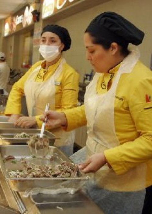 Dictamen por reducción de jornada a 42 horas genera críticas empresariales