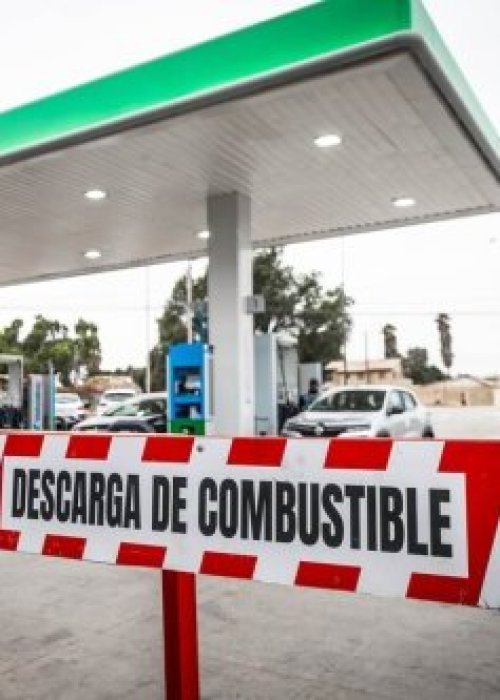Alza de combustibles genera tensión política y preocupación por impacto económico
