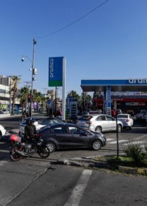 Alza de bencinas impulsa recomendaciones para reducir consumo de combustible