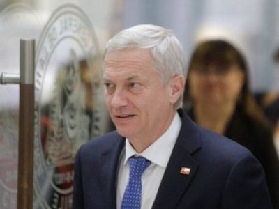 CADEM: alza de los combustibles continúa impactando al gobierno del Presidente José Antonio Kast