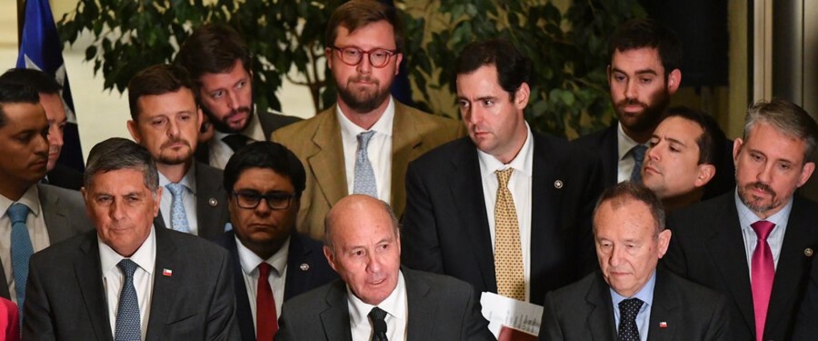 Reforma tributaria del Gobierno abre debate por rebajas a empresas y eventual impacto en las familias