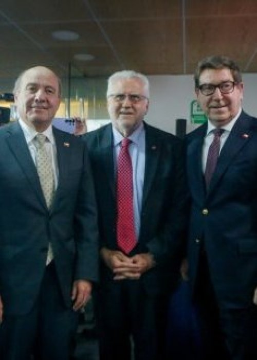 Máximo Pacheco renuncia a Novandino Litio en medio de cuestionamientos políticos