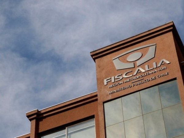 Fiscalía investiga compra de acciones en Azul Azul vinculada a exdueños de Huachipato