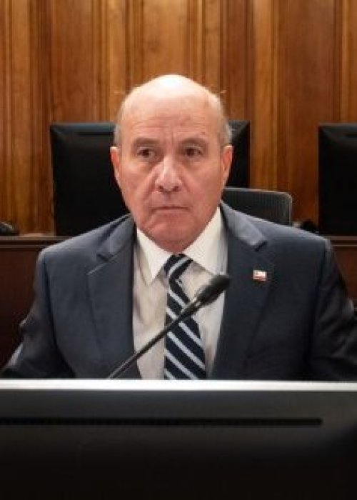 Gobierno ajusta metas fiscales y proyecta déficit estructural de 1,5% del PIB para 2030
