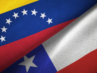 Representante de Cancillería ya está en Caracas para dar inicio a las relaciones con Venezuela