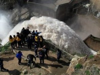 [Video] La imponente apertura de compuertas del Embalse Central Rapel
