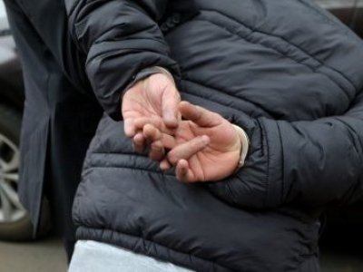 Prisión preventiva para tres extranjeros acusados de explotar sexualmente a una menor en Talca