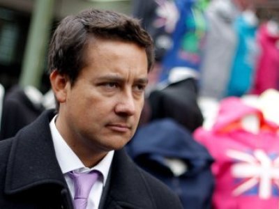 Detienen a exfiscal Vinko Fodich y a tres funcionarios de la PDI por causa de secuestros extorsivos