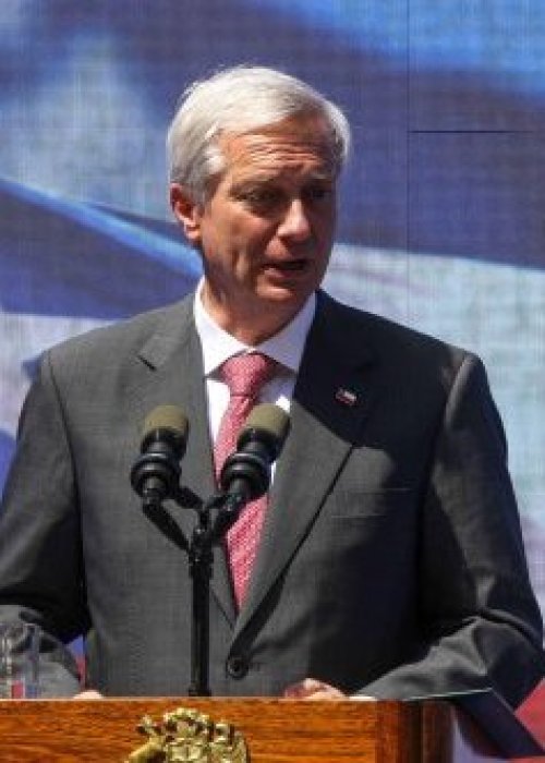 Presidente Kast alcanzó su nivel de aprobación más bajo desde que asumió
