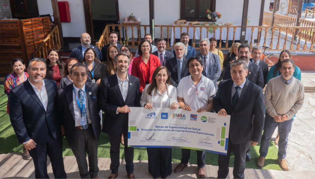 /programa-de-becas-potenciara-la-formacion-de-medicos-especialistas-de-la